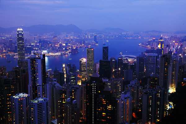 绝美夜景拍摄技巧全攻略(夜景摄影的基本技巧)